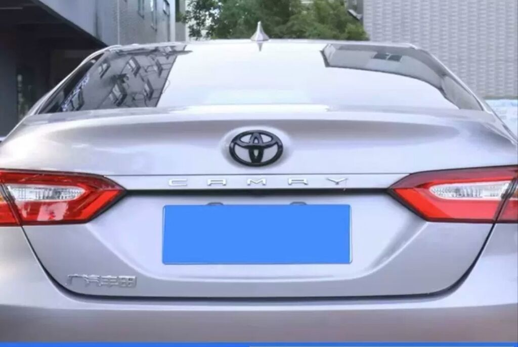 Набор эмблем и букв для Toyota Camry черный глянец (black gloss): фото 2