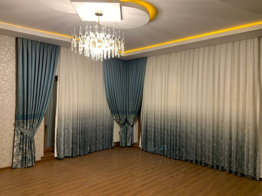 Villa – geniş həyət, hovuz və sauna - İki mərtəbəli, klassik üslubda