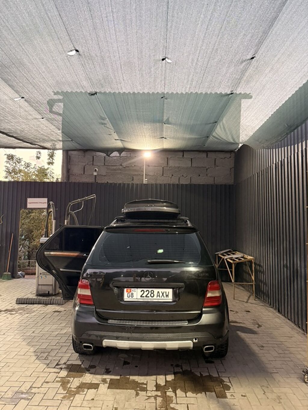 Mercedes-Benz ML-Class: 2007 г., 3.5 л, Автомат, Бензин, Кроссовер: фото 4