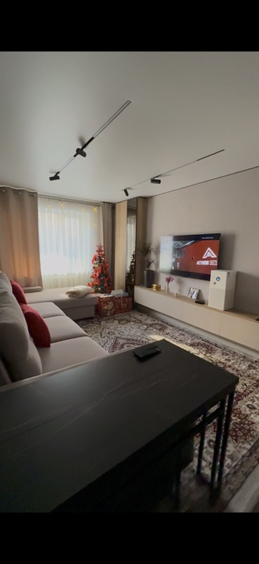 3 комнаты, 58 м², Политех 104 серия, 1 этаж, Дизайнерский ремонт: фото 1