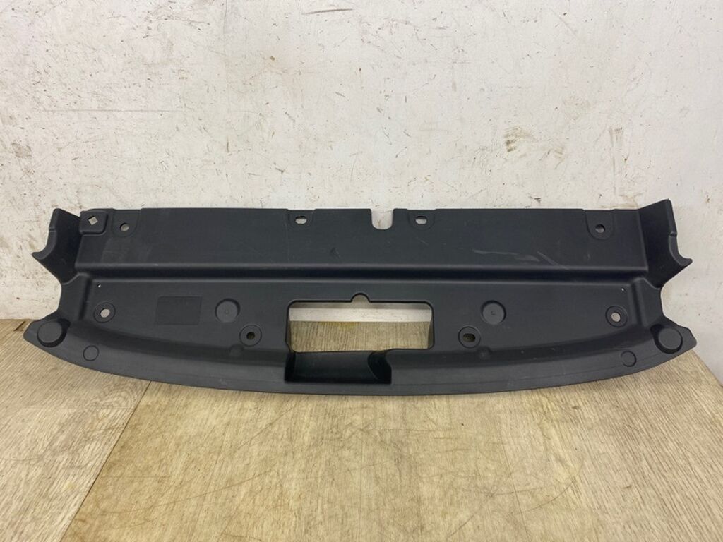 Кожух замка капота Хавал Жолион, Haval: Договорная Другие детали кузова ...