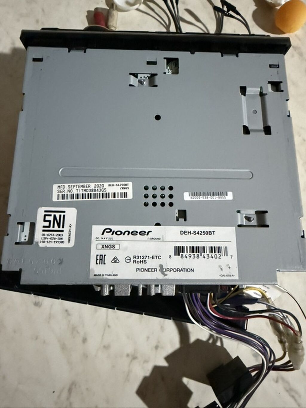 Автомагнитола Pioneer DEH‑S4250BT - Формат: 1-DIN, передняя панель с: фото 2
