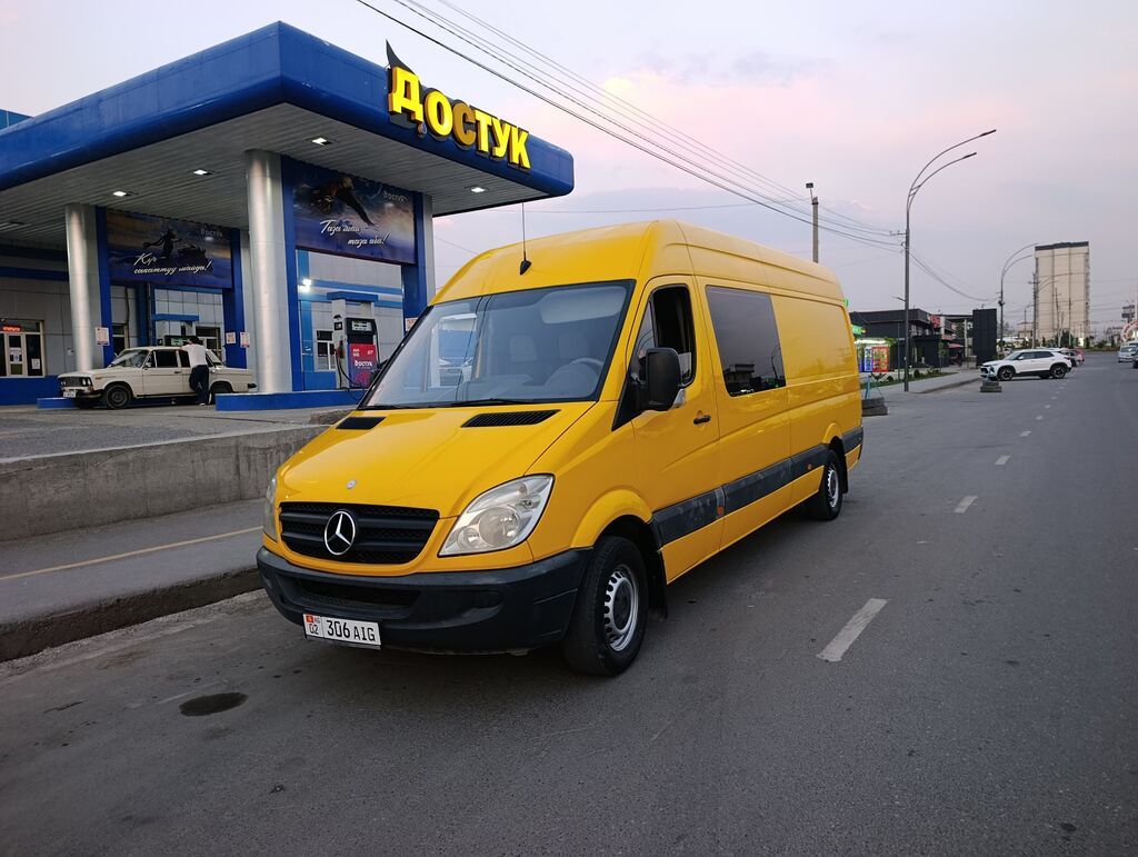 Mercedes-Benz Спринтер: 2010 г., 2.2 л, Механика, Дизель, Фургон: фото 3