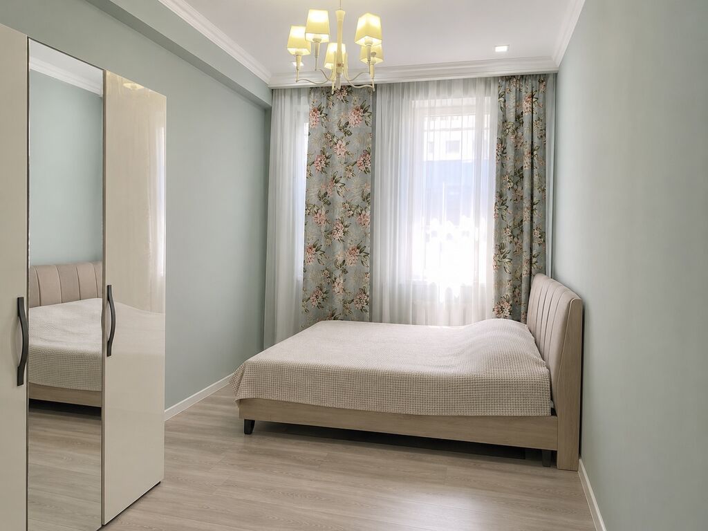2 комнаты, 77 м², Пишпек Элитка, 7 этаж, Евроремонт: фото 4