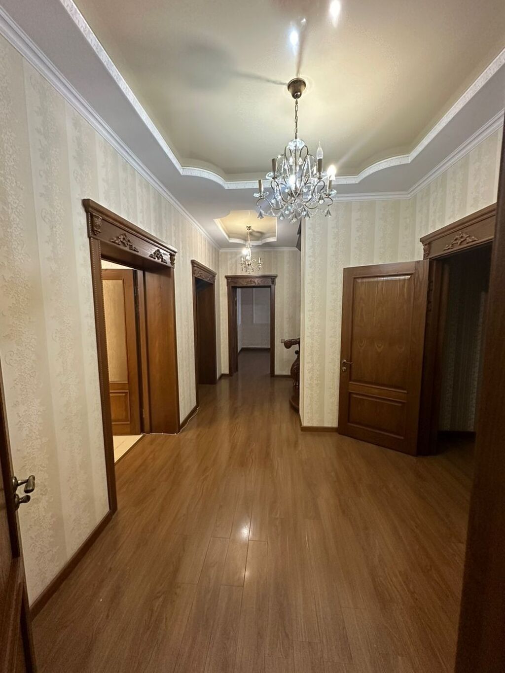 240 м², 5 комнат, Ала-Арча ТРЦ: фото 1