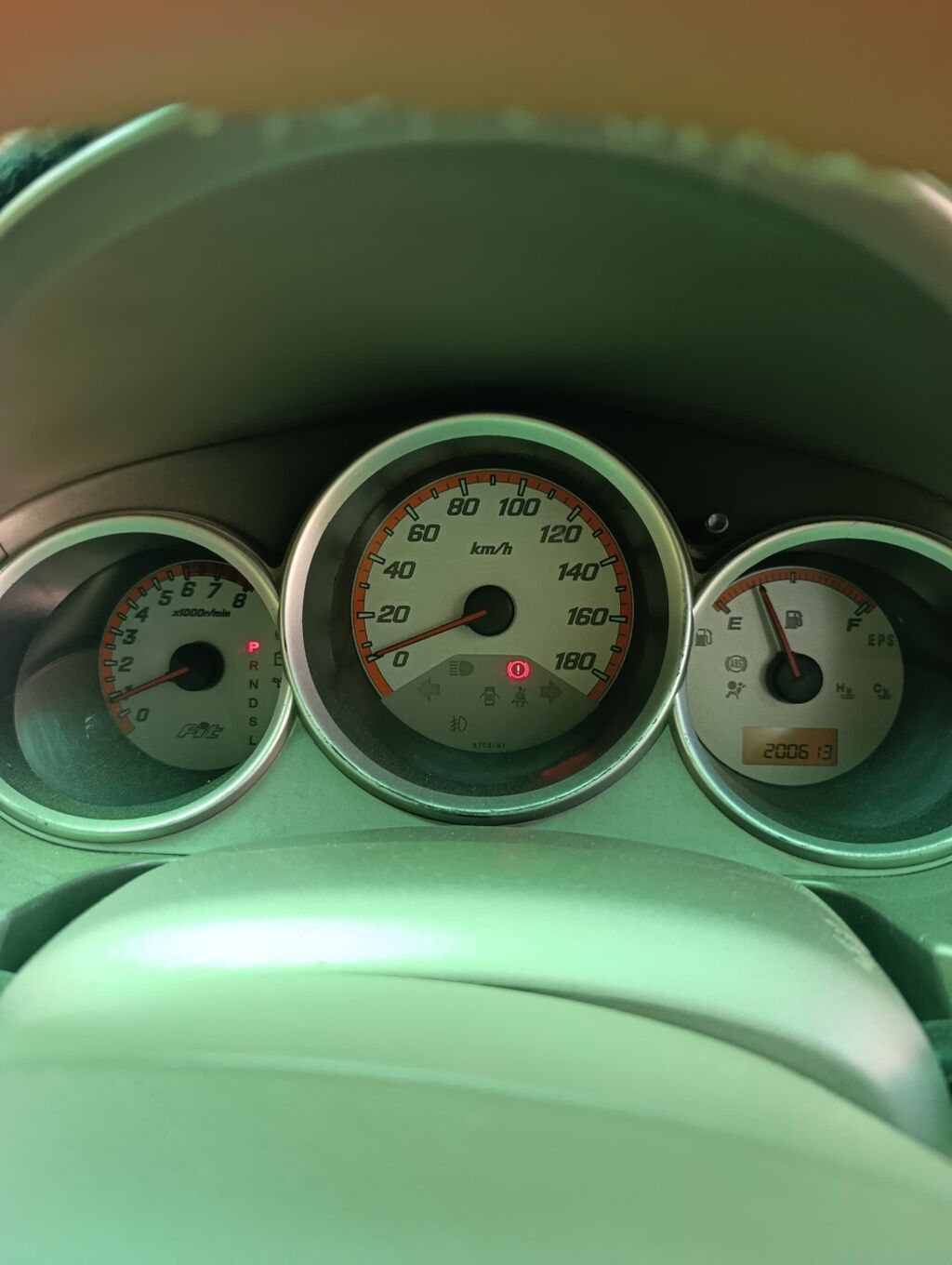 Honda Fit: 2004 г., 1.3 л, Вариатор, Бензин: фото 5
