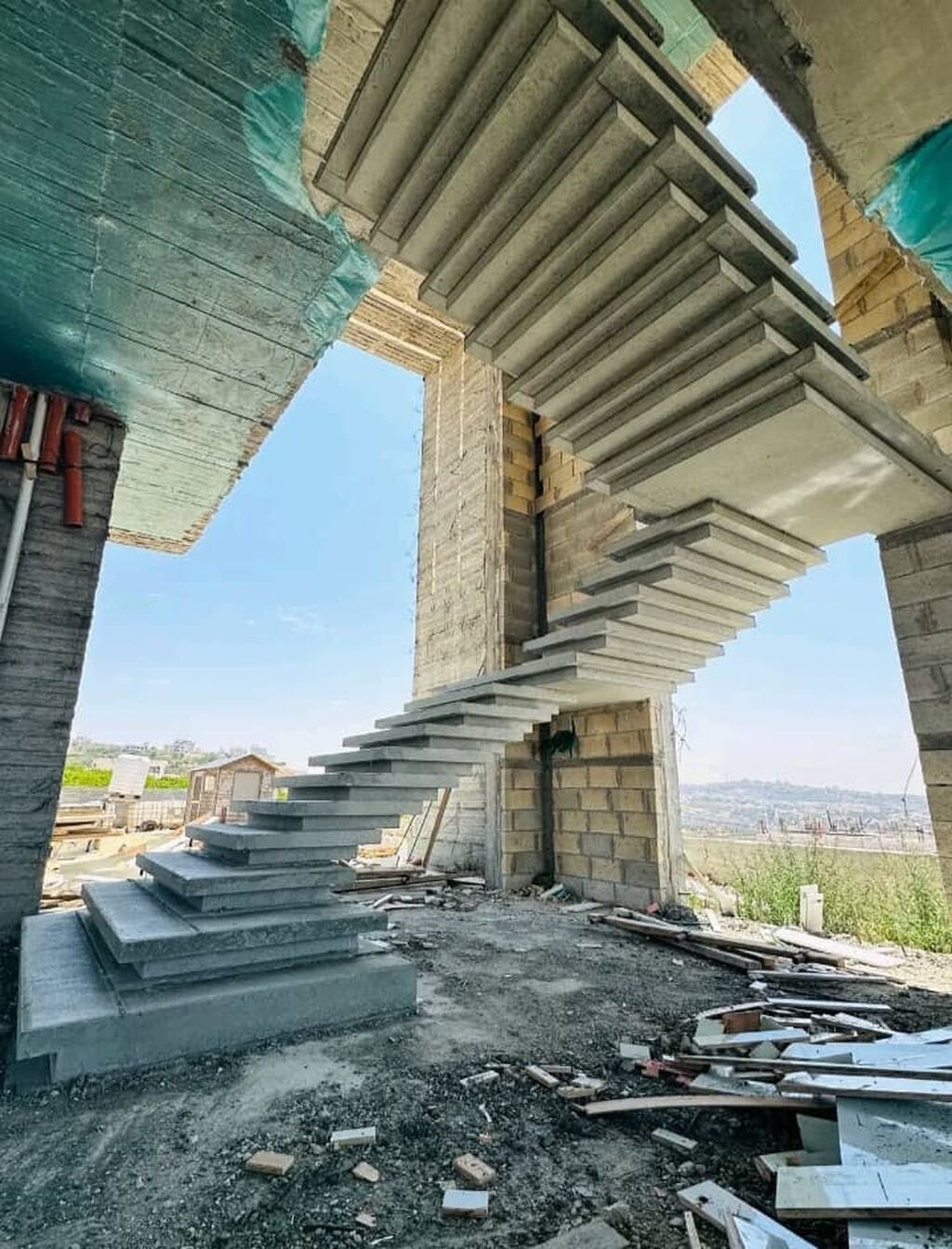 Монолитной лестница любой сложный дизайн Фасондаа заливают УЗБЕК: фото 5