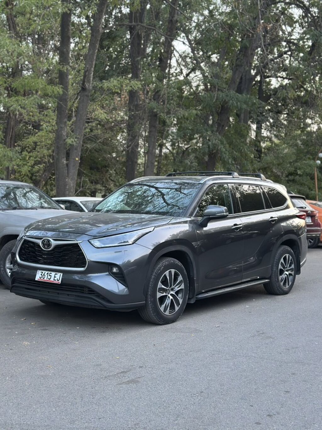 Toyota Highlander: 2020 г., 3.5 л, Автомат, Бензин, Кроссовер: фото 5