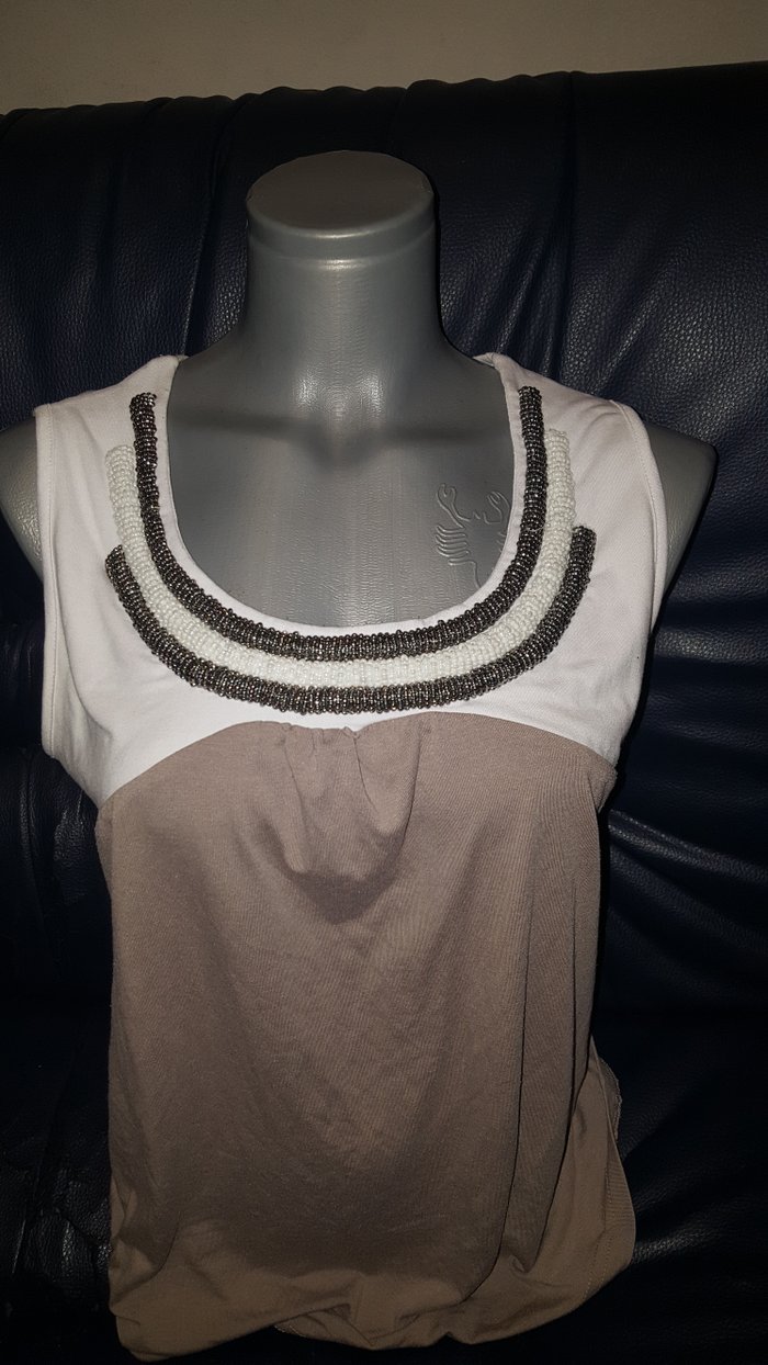 Ženske majice: Elegantna majica vel. L na lalafo.rs Elegantna majica vel. L - Prokuplje