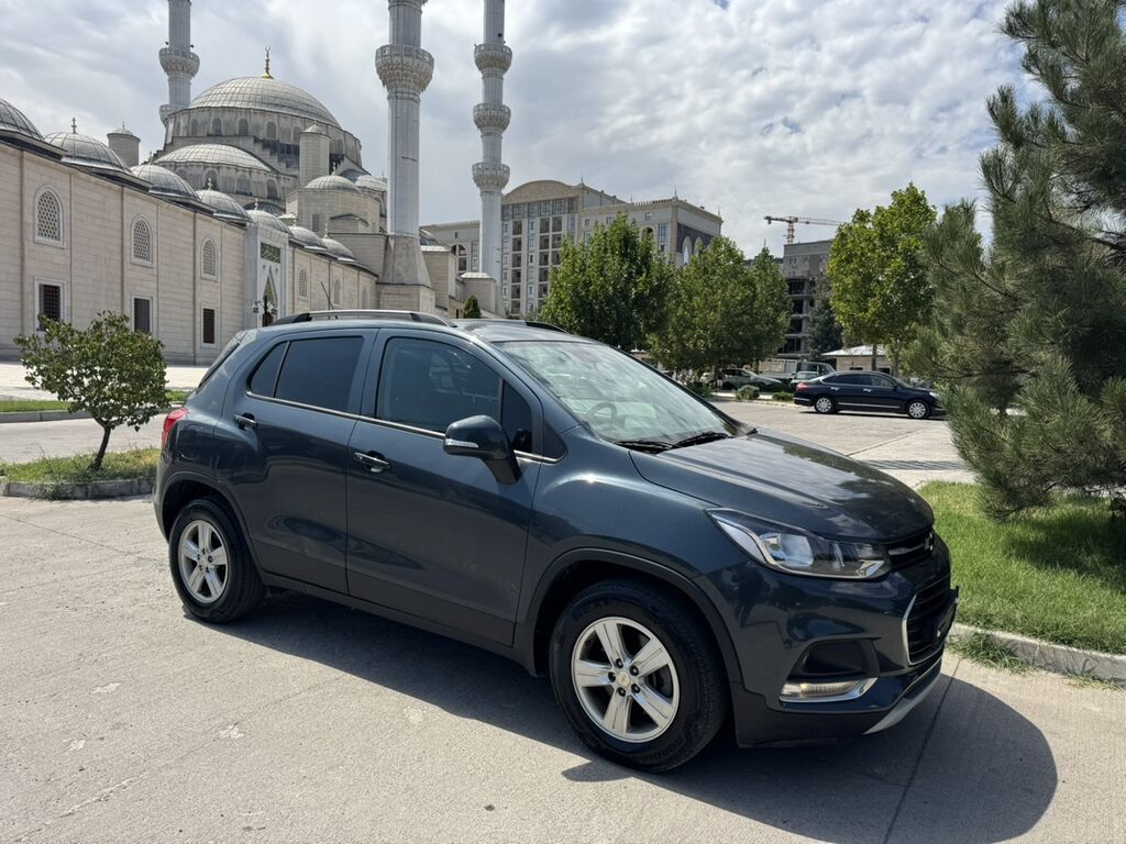 Chevrolet Trax: 2021 г., 1.4 л, Автомат, Бензин, Кроссовер: фото 5