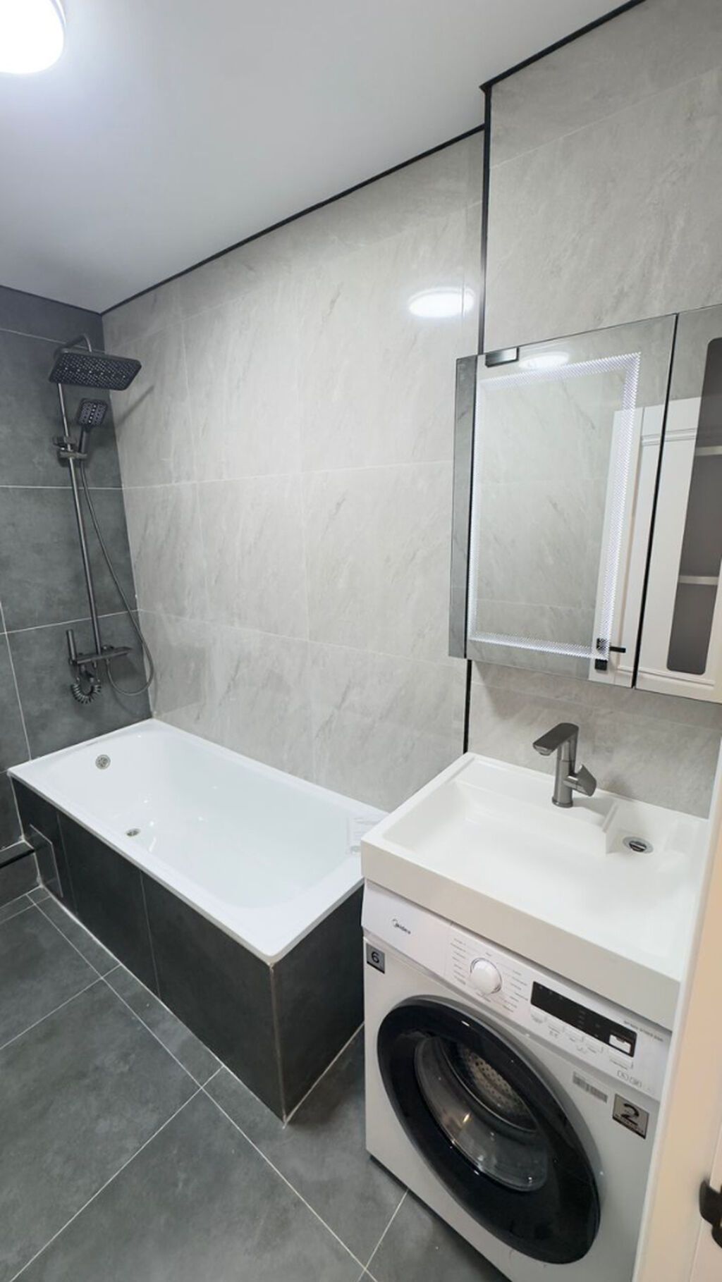 2 комнаты, 49 м², 108 серия, 14 этаж, Дизайнерский ремонт — фото 4