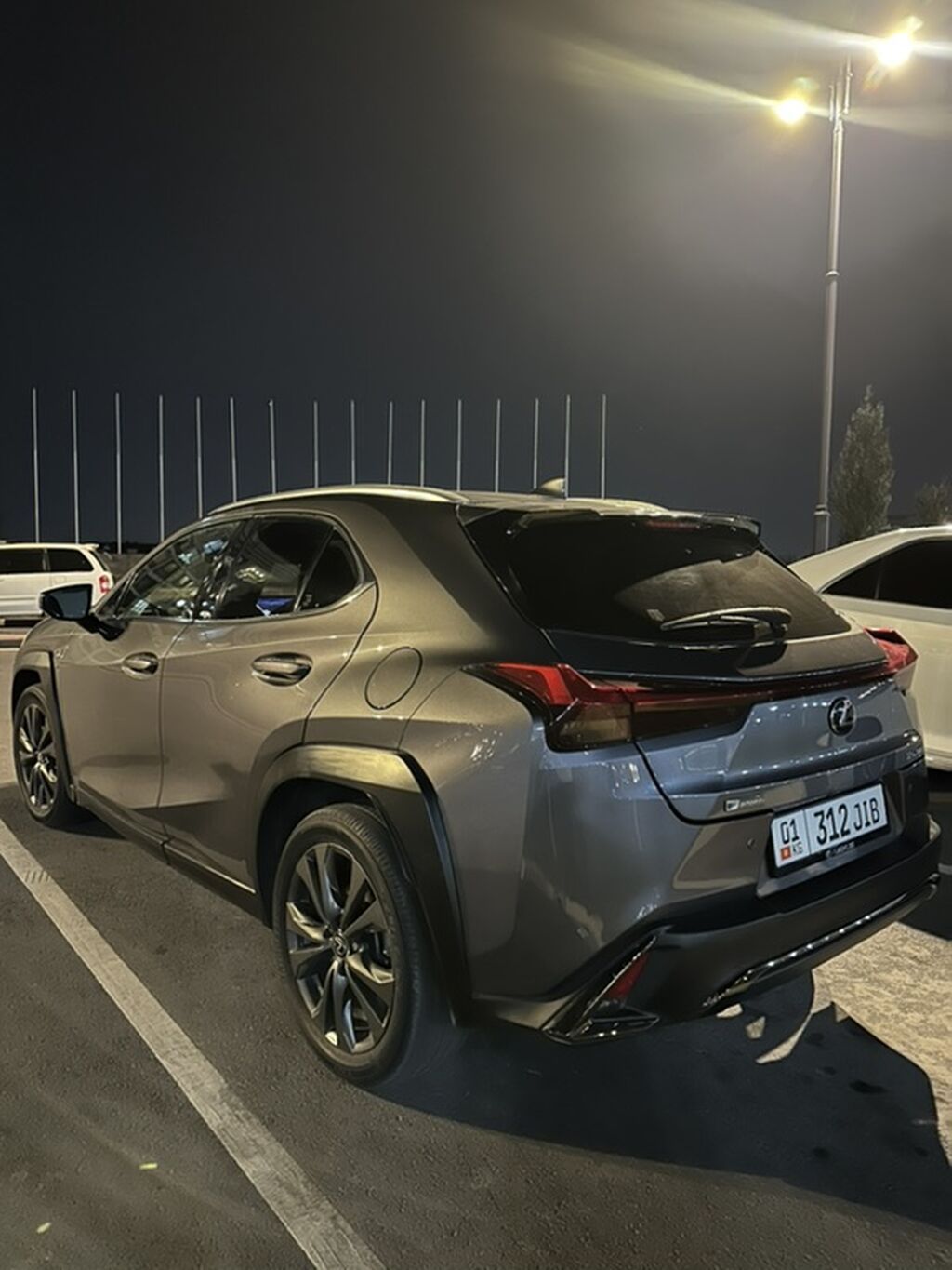 Lexus UX: 2019 г., 2 л, Автомат, Бензин, Кроссовер: фото 8