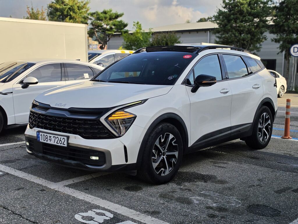 Kia Sportage: 2021 г., 1.6 л, Гибрид, Кроссовер: фото 1