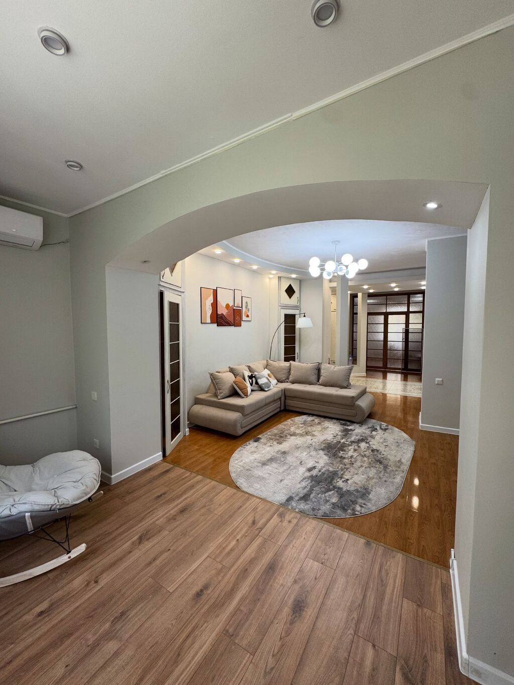 4 комнаты, 110 м², бульвар Эркиндик Сталинка, 3 этаж, Свежий ремонт: фото 5