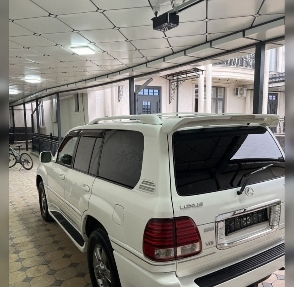 Lexus LX: 2007 г., 4.7 л, Автомат, Газ, Внедорожник: фото 3
