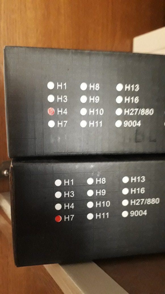 Avtomobil aksessuarları: Orjinal led 3denelidir super effekti var
H4 ve H7 biri 50 azn - lalafo.az Bakı şəhərində Orjinal led 3denelidir super effekti var
H4 ve H7 biri 50 azn