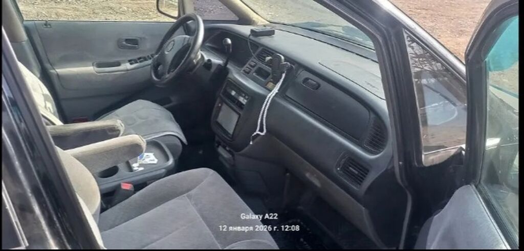Honda Shuttle: 1999 г., 2.3 л, Автомат, Бензин, Универсал: фото 5