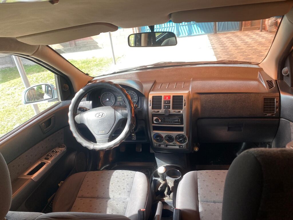Hyundai Getz: 2004 г., 1.4 л, Механика, Бензин, Хэтчбэк: фото 8