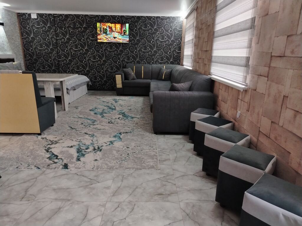Посуточная аренда в Караколе: просторный номер open-space: фото 2