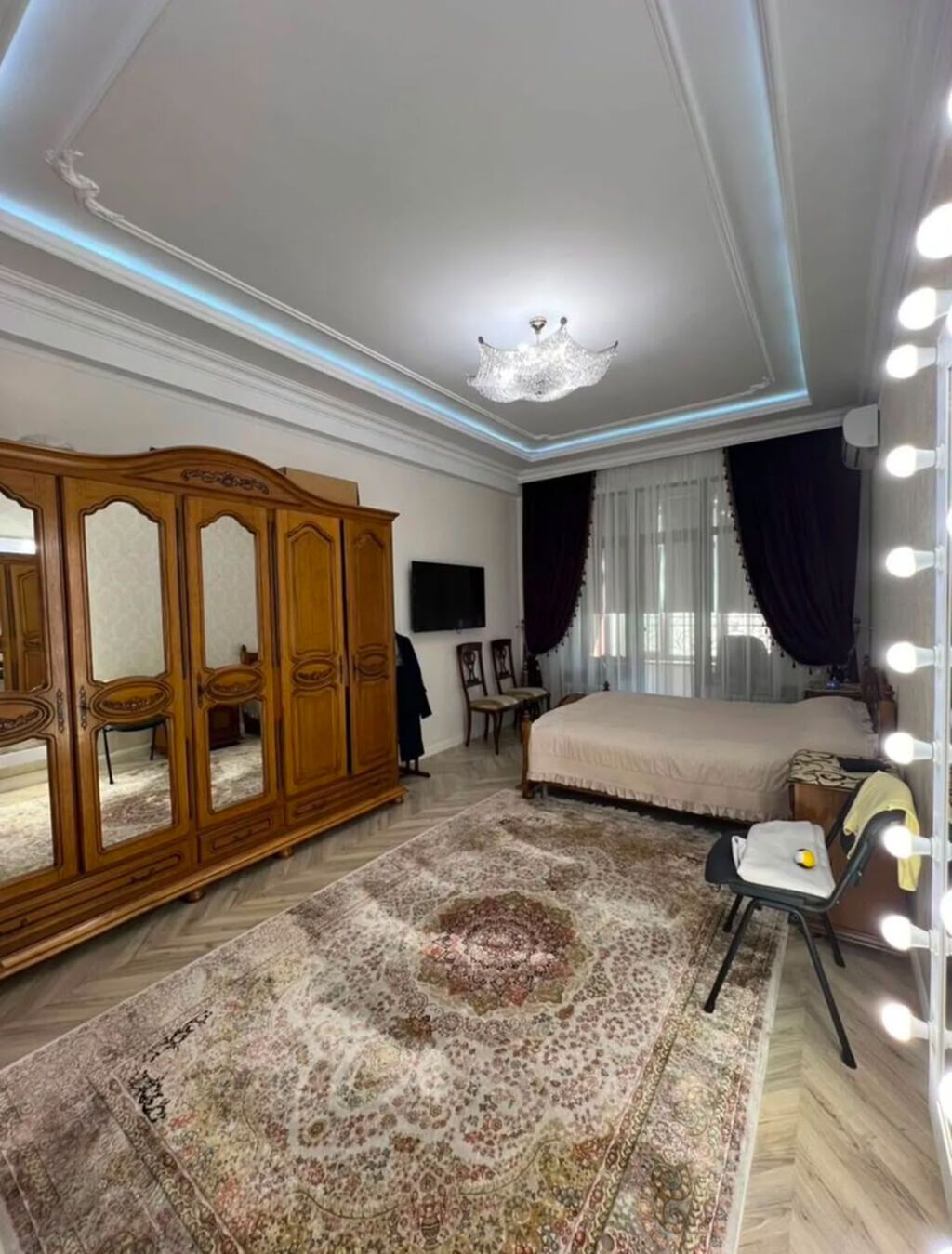 3 комнаты, 140 м², Золотой квадрат Элитка, 7 этаж, Дизайнерский ремонт: фото 8