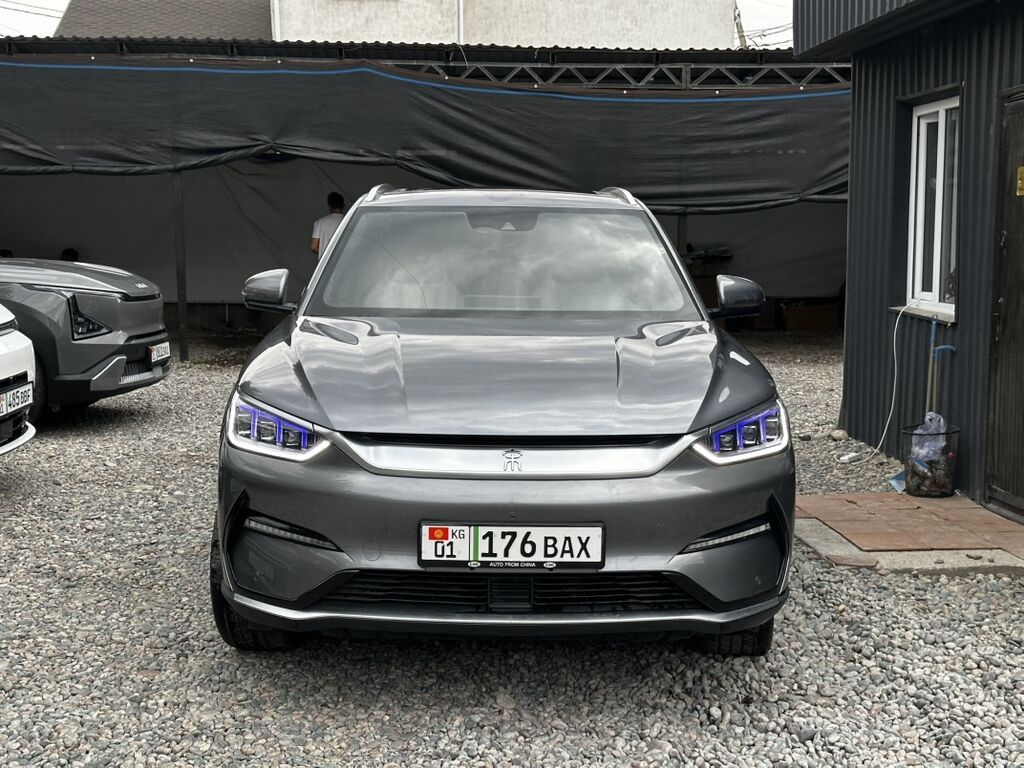 BYD Song Plus: 2021 г., Электромобиль, Кроссовер: фото 2