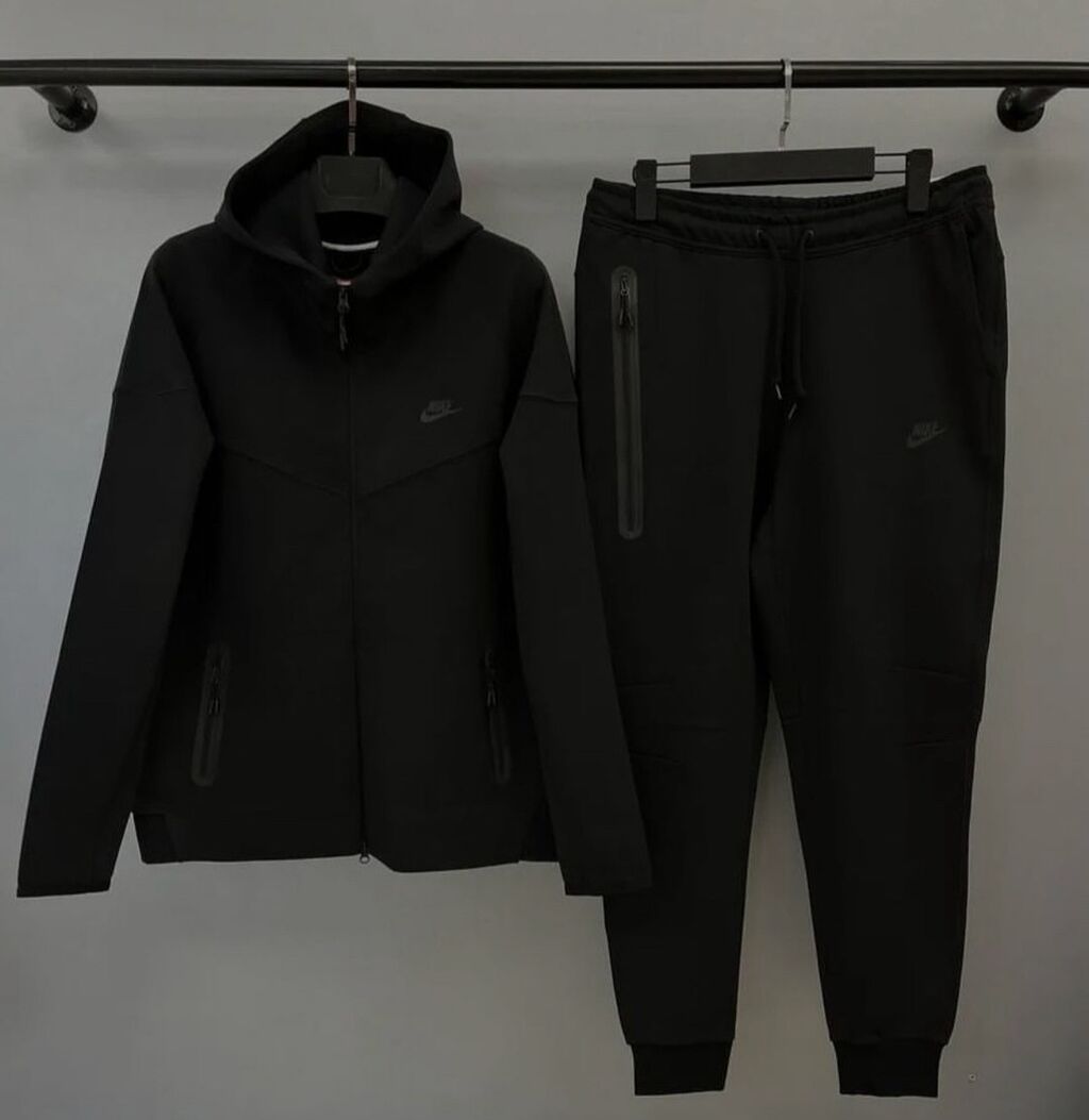 Trenerke: Nike Tech Fleece 2023✅
Veličine:S-XXXL✅