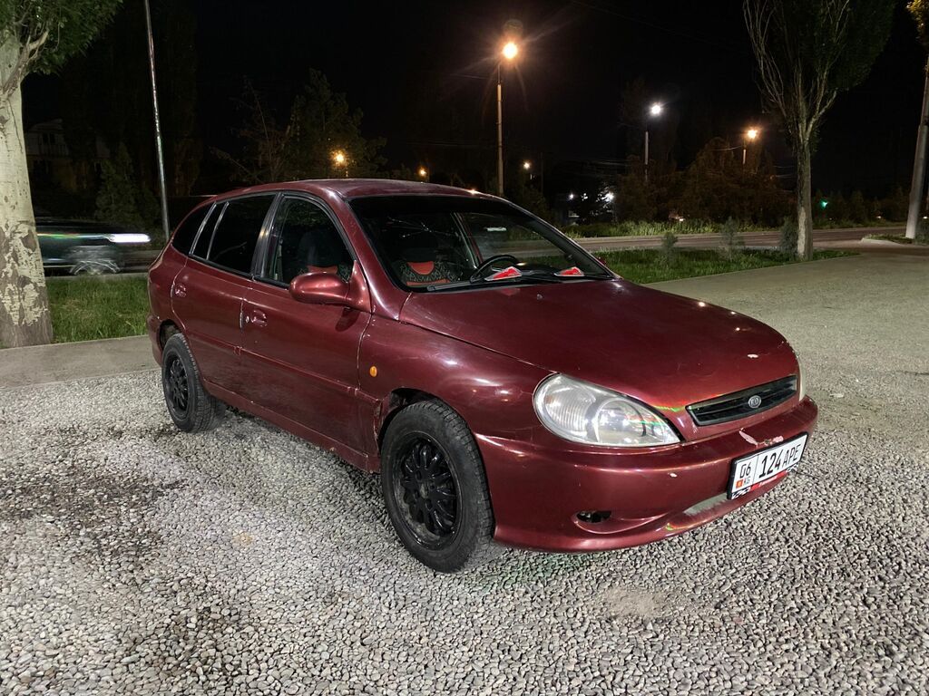 Kia Rio: 2001 г., 1.4 л, Механика, Бензин, Универсал: фото 1
