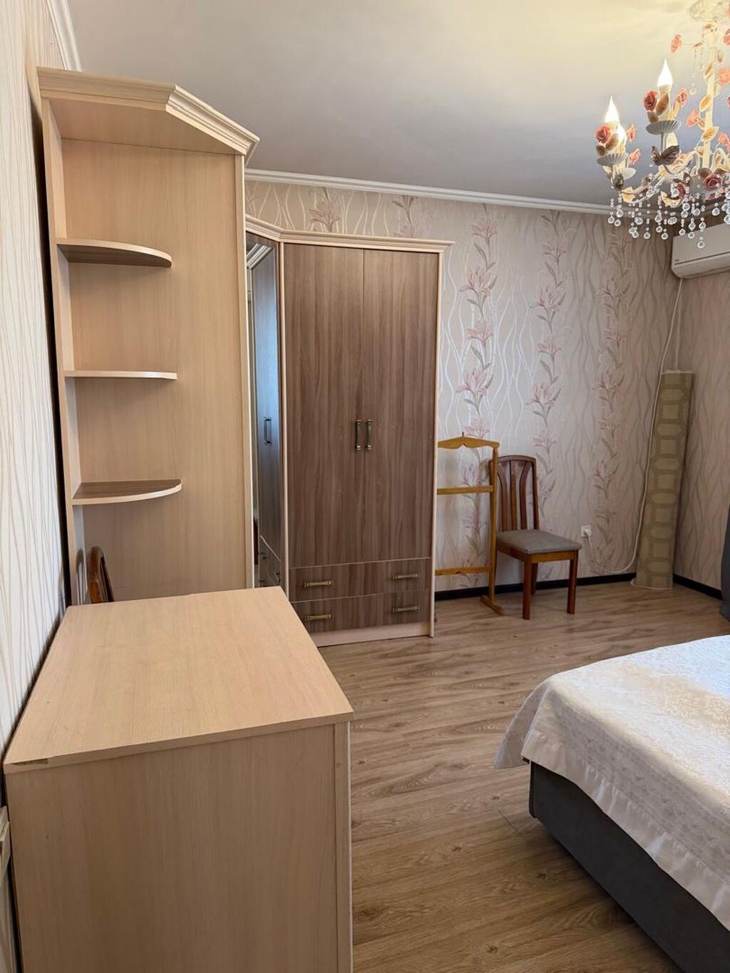 200 м², 4 комнаты, Городская больница №4 (ул. Айни), Без подселения: фото 4