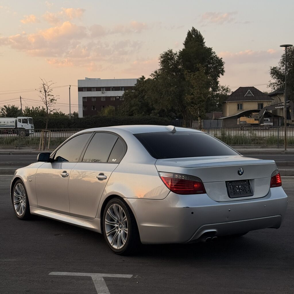 BMW 5 series: 2004 г., 3 л, Автомат, Бензин, Седан: фото 5