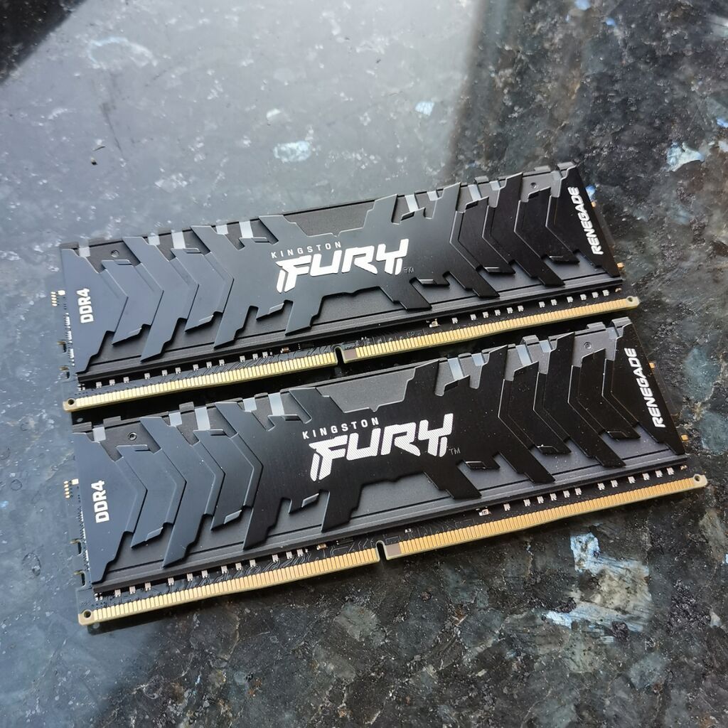 Оперативная память (RAM) для ПК, Б/у, Kingston Fury, 16 ГБ, DDR4, 3200 МГц: фото 3
