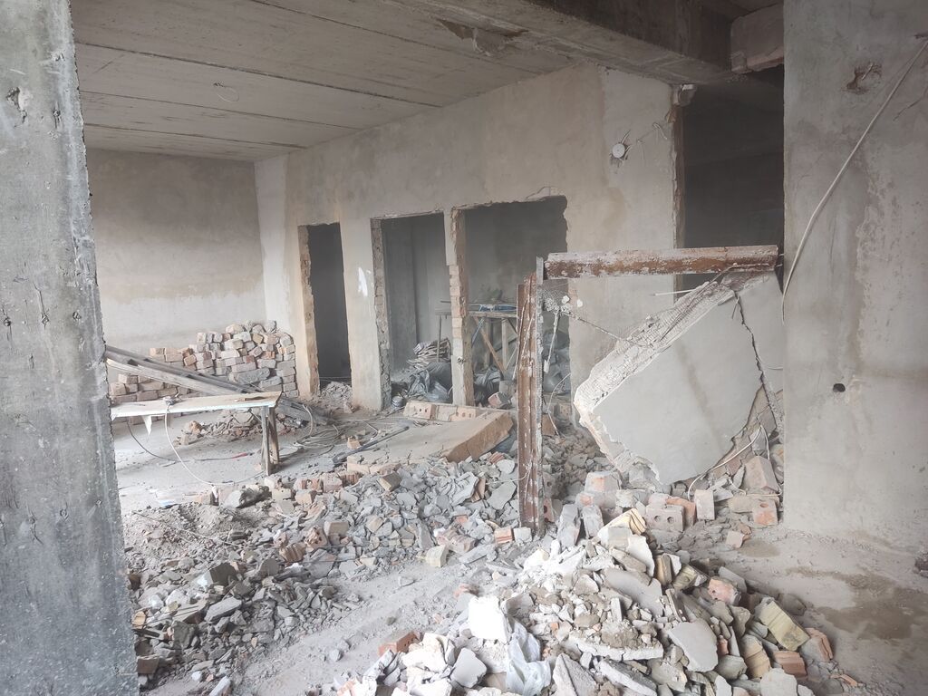 Демонтаж квартира демонтаж стена стяжка монолит: Договорная ᐈ ...