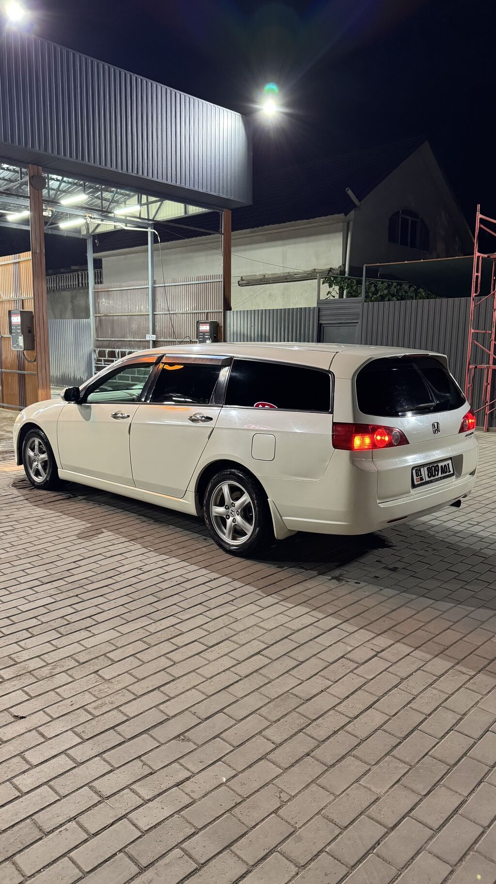 Honda Accord: 2005 г., 2.4 л, Автомат, Бензин, Универсал: фото 4