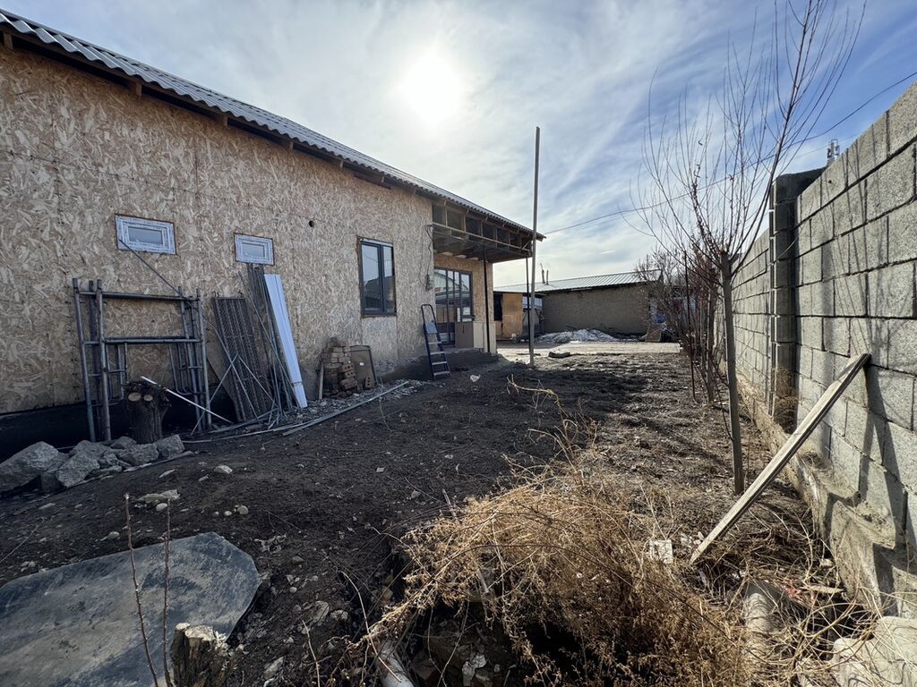 Дордой ПРОДАМ КОММЕРЧЕСКИЙ УЧАСТОК С ДОМОМ Дордой, ул. Ибраимова 4 /: фото 4