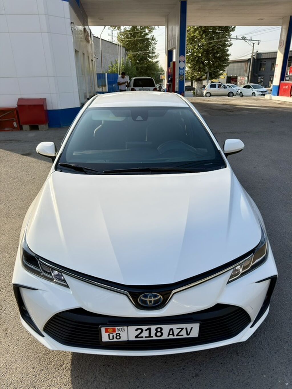 Toyota Corolla: 2022 г., 1.8 л, Вариатор, Гибрид, Седан: фото 3