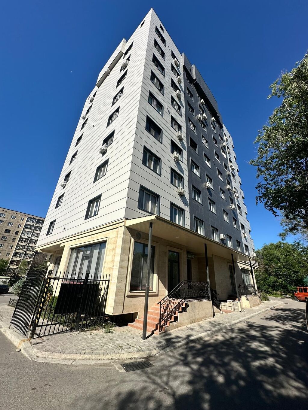 4 комнаты, 130 м², Аламедин-1 мкр Элитка, 6 этаж, ПСО (под самоотделку): фото 2