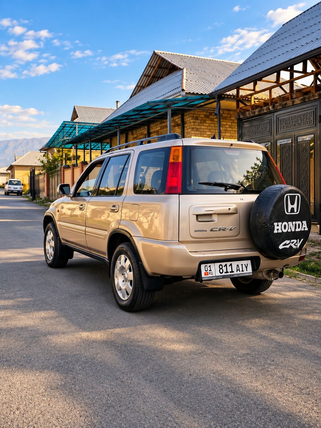 Honda CR-V: 1999 г., 2 л, Автомат, Газ, Кроссовер: фото 3