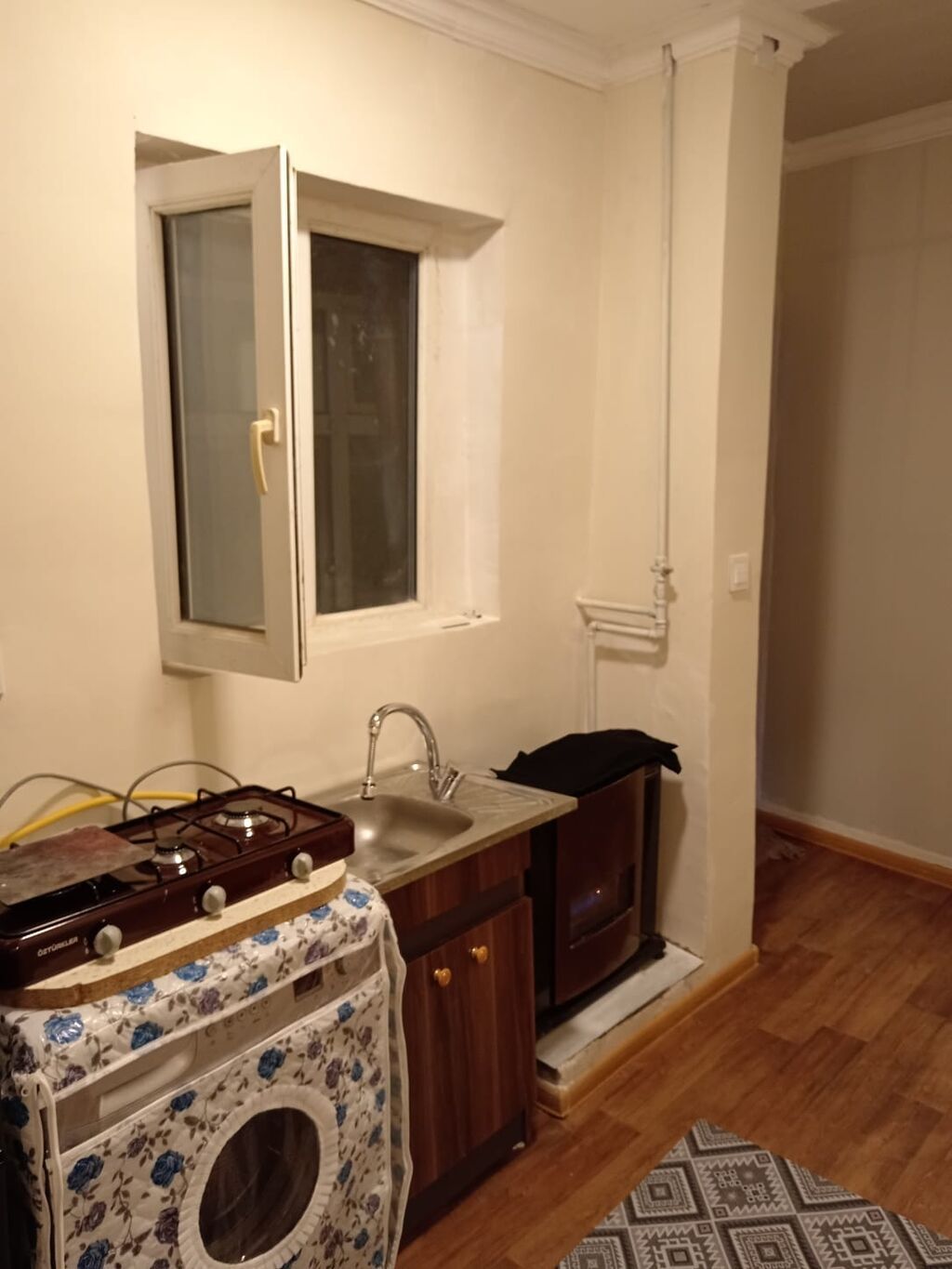45 kv. m, 1 otaqlı, Qaz, İşıq, Su