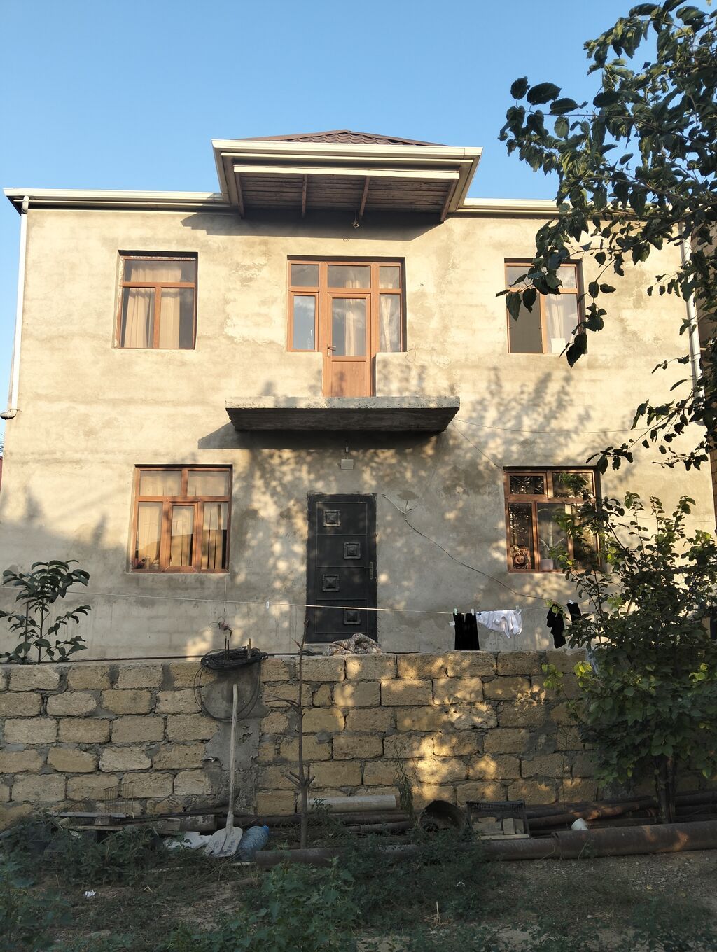 7 otaqlı, 180 kv. m, Orta təmir