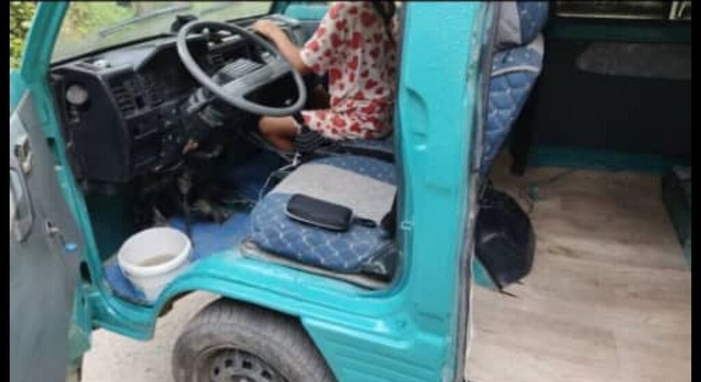 Daewoo Damas: 1999 г., 0.8 л, Механика, Бензин, Седан: фото 5