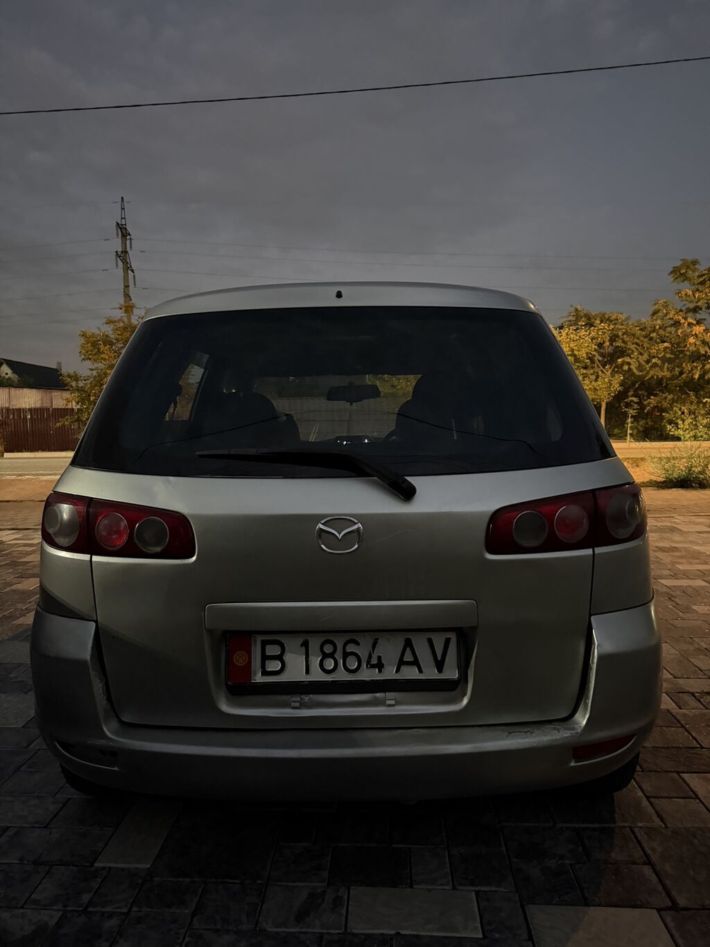 Mazda Demio: 2004 г., Автомат, Бензин, Хэтчбэк: фото 6