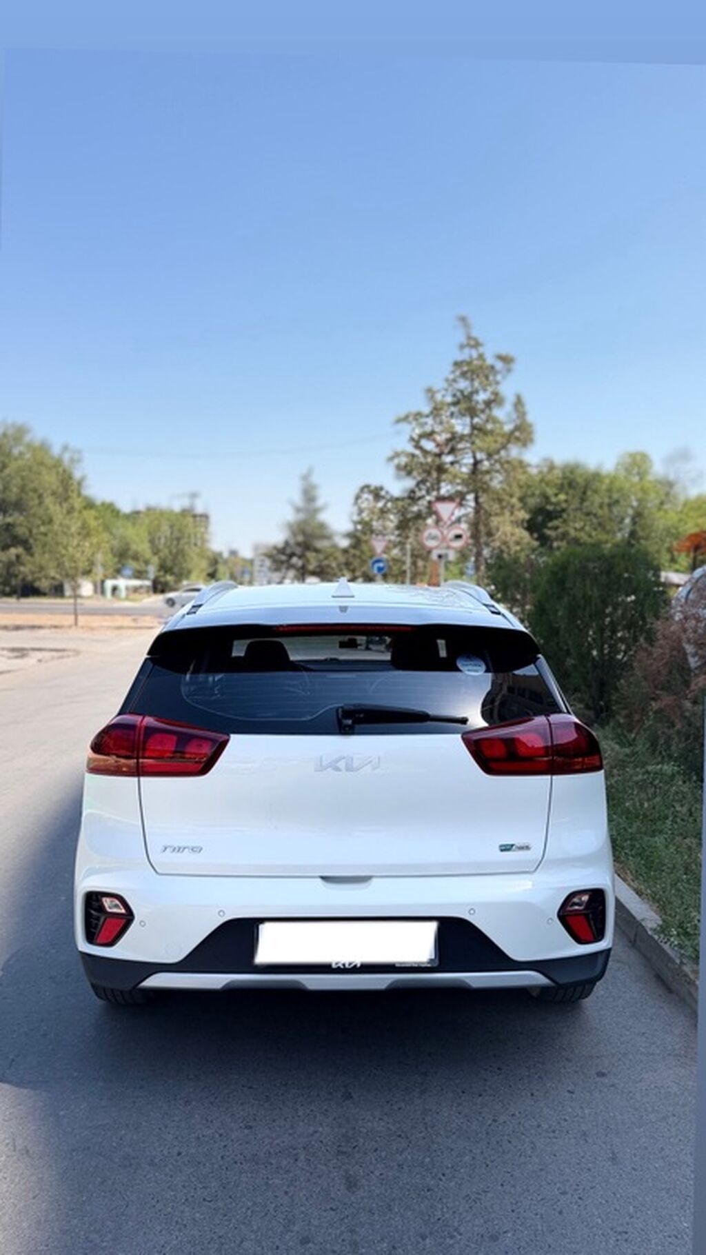 Kia Niro: 2021 г., 1.6 л, Автомат, Гибрид, Кроссовер: фото 8