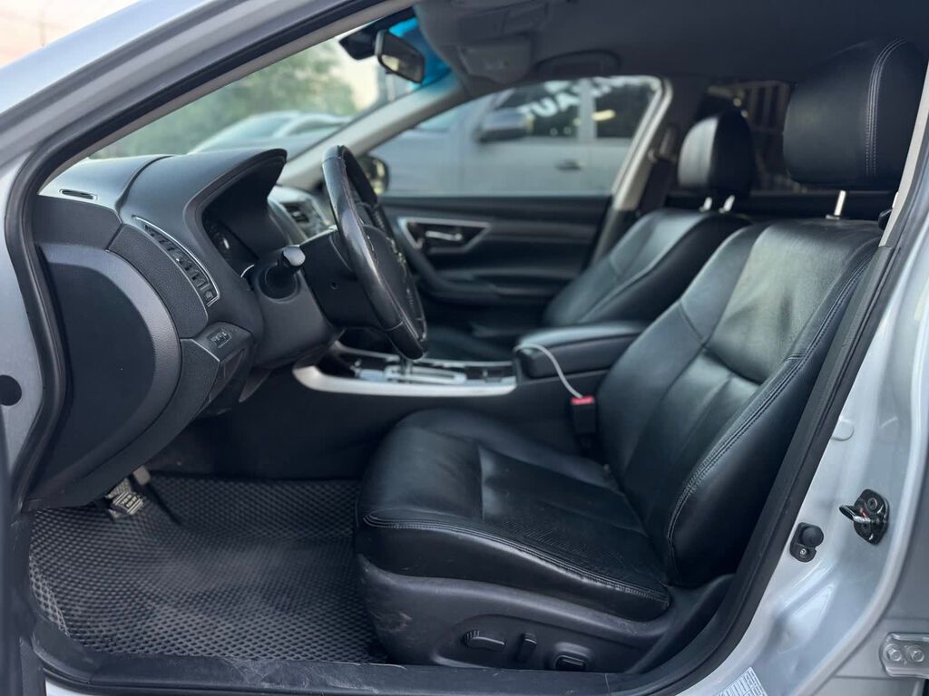 Nissan Teana: 2015 г., 0.5 л, Автомат, Бензин — фото 3