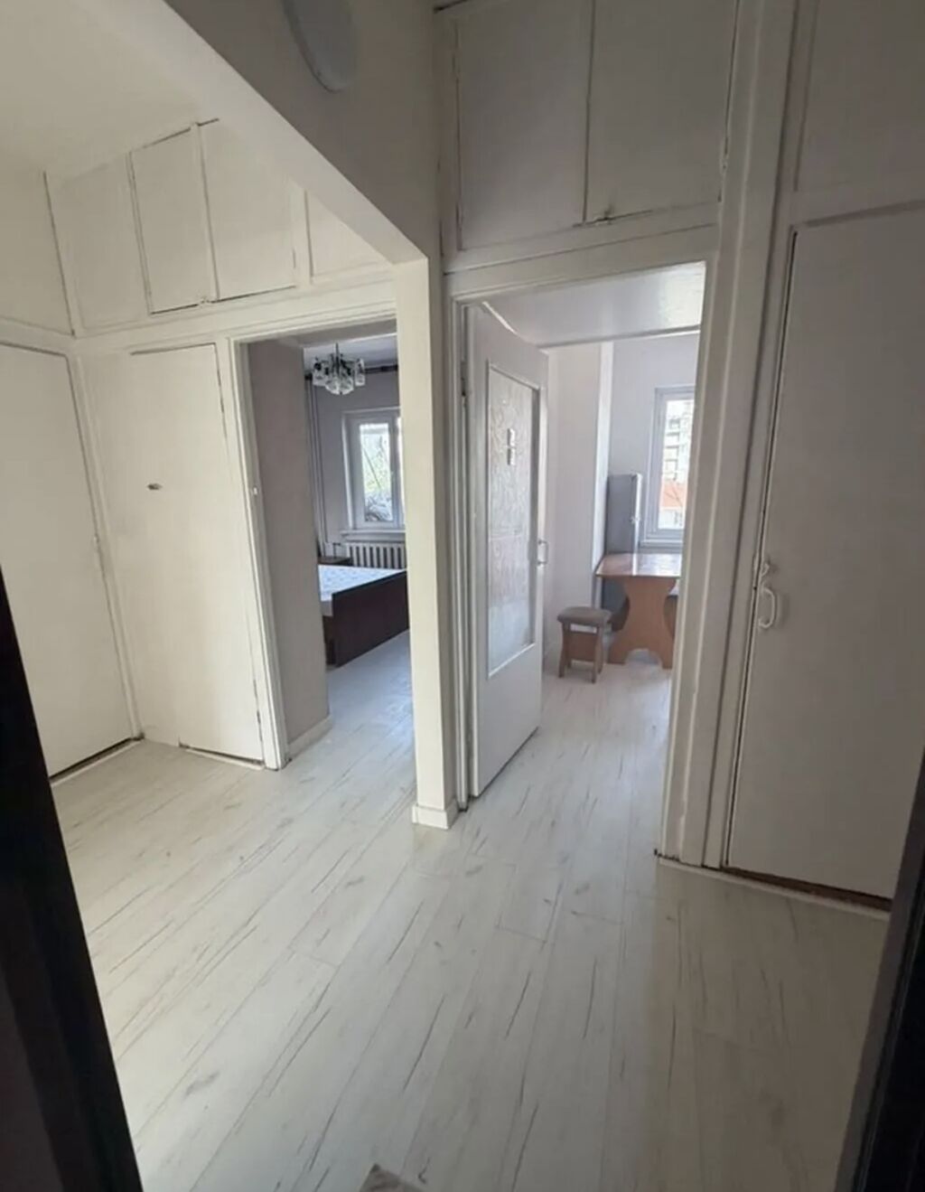 2 комнаты, 48 м², Дордой Плаза ТРЦ 105 серия, 3 этаж, Косметический ремонт: фото 1