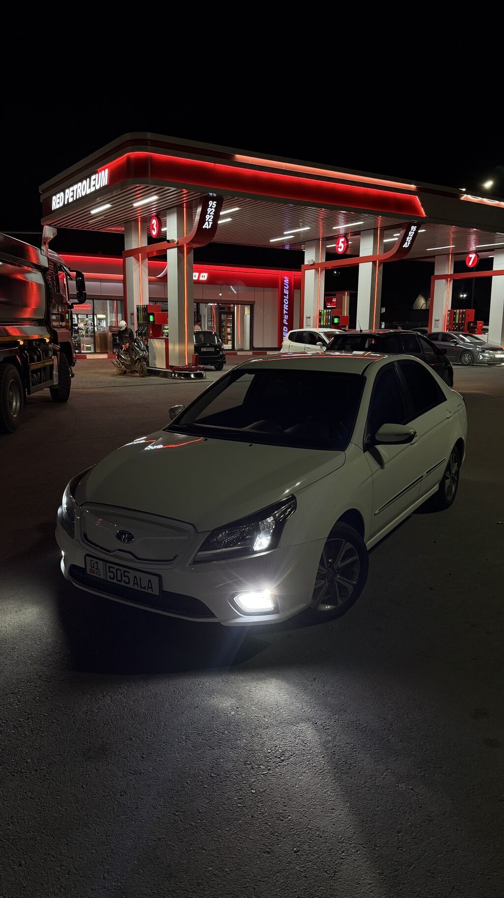 Kia : 2019 г., Автомат, Электромобиль: фото 2
