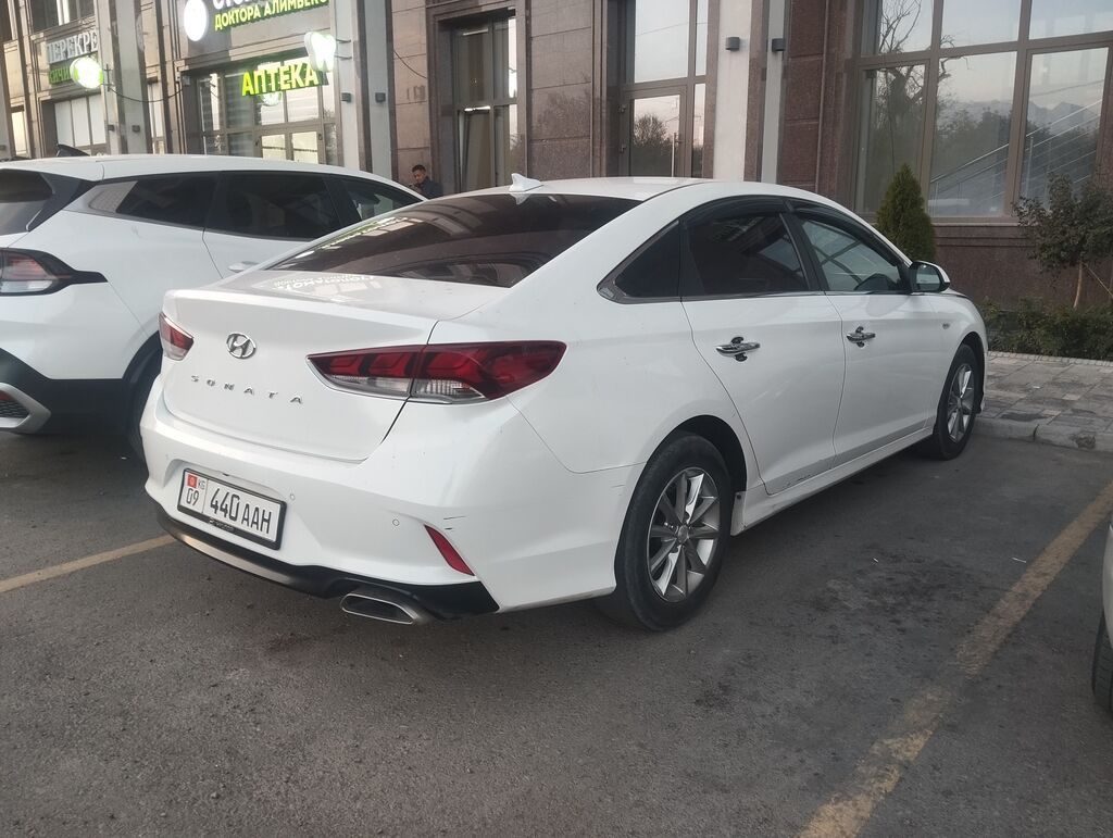 Hyundai Sonata: 2018 г., 2 л, Автомат, Бензин, Седан: фото 5