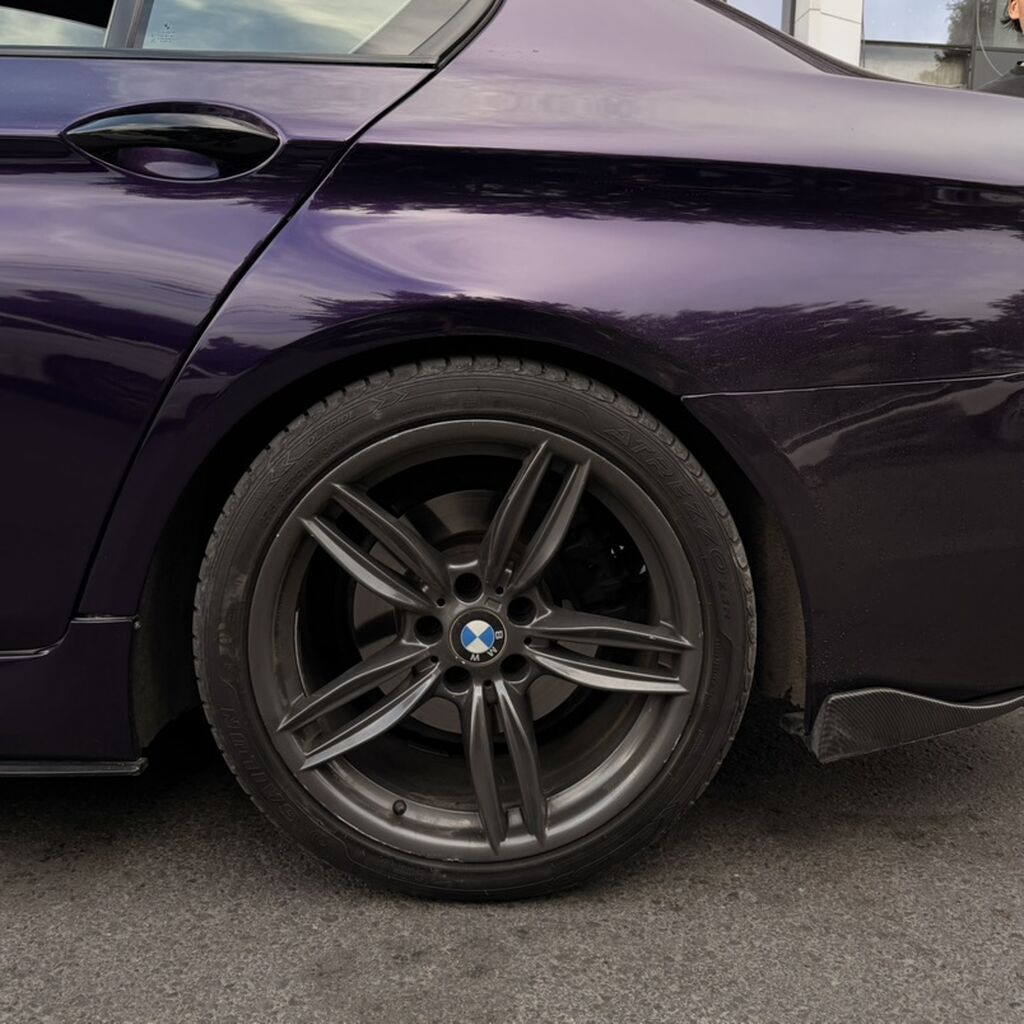 BMW 5 series: 2011 г., Автомат, Бензин, Седан — фото 7