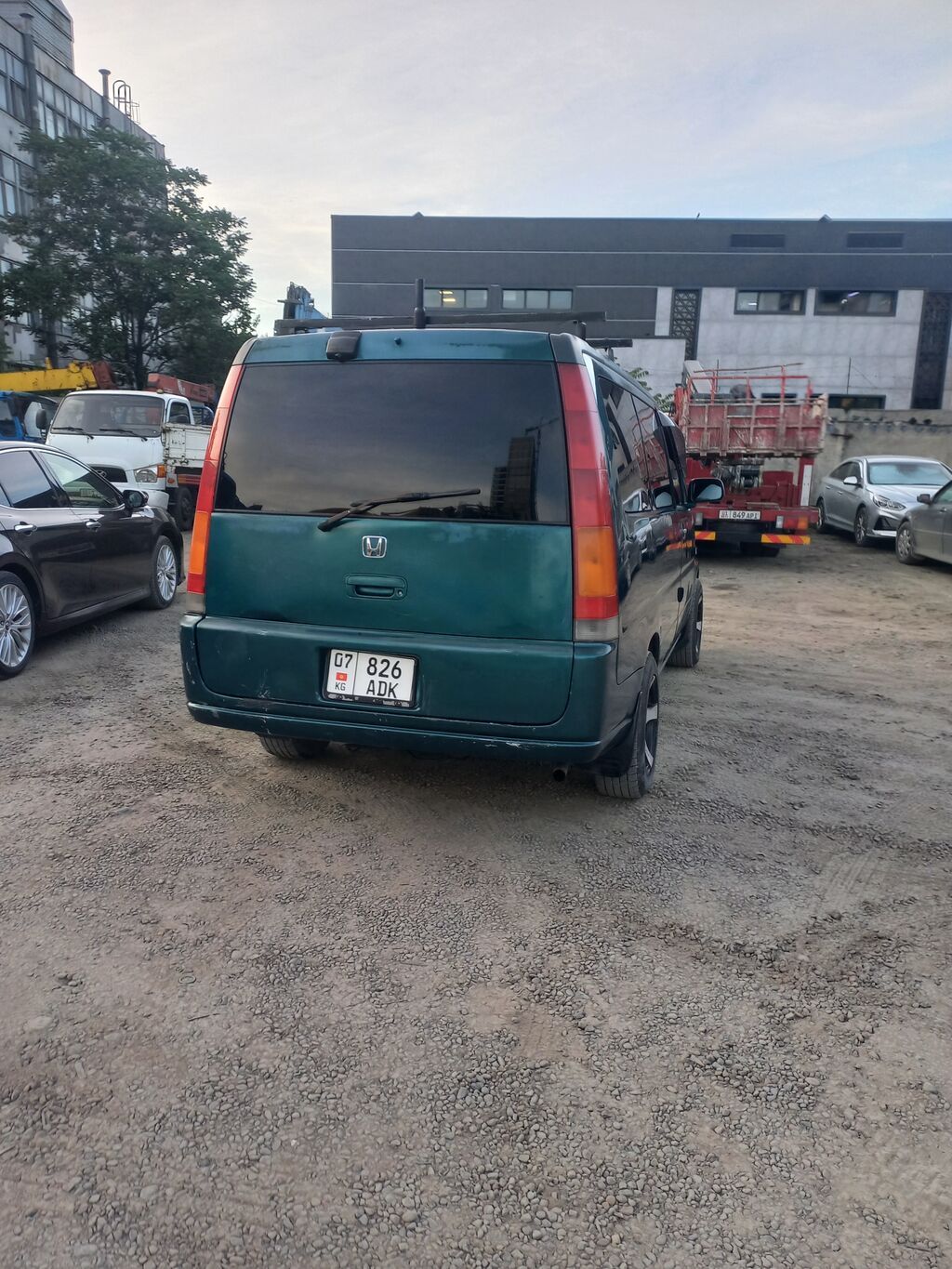 Honda Stepwgn: 2000 г., Минивэн: фото 2