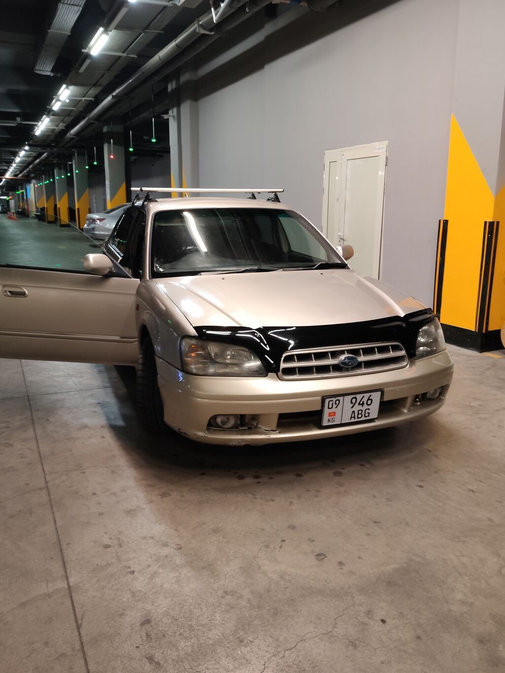 Subaru Legacy: 1999 г., 2 л, Автомат, Бензин, Седан: фото 3