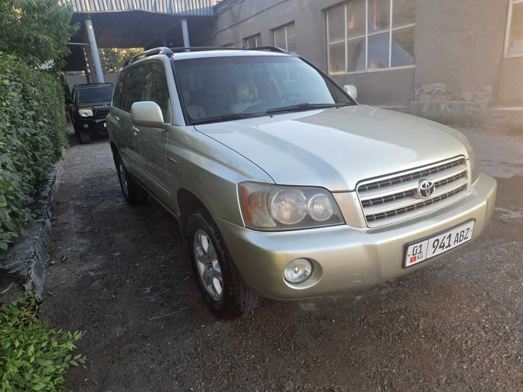 Toyota Highlander: 2002 г., 3.3 л, Автомат, Бензин, Кроссовер: фото 3