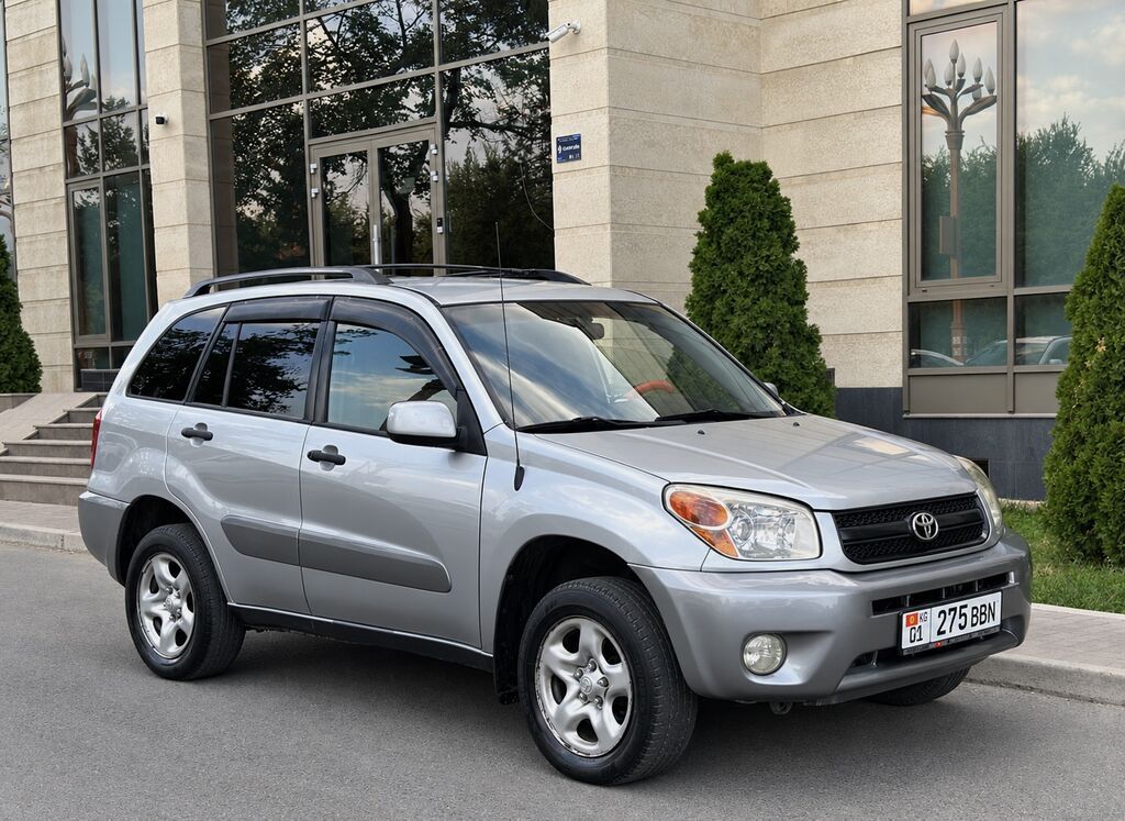 Toyota RAV4: 2004 г., 2.4 л, Автомат, Бензин, Кроссовер: фото 4